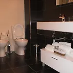 Отель Santa Apolonia 3*