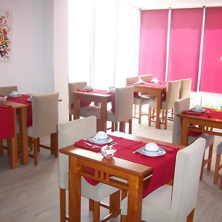 Santa Apolonia 3* براغانسا
