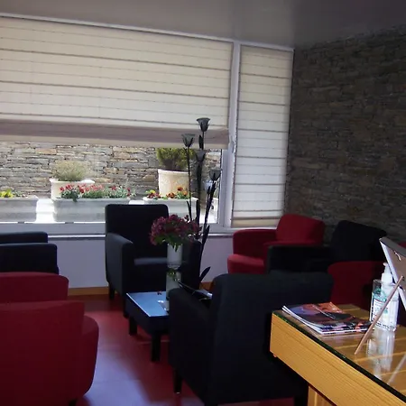 فندق Santa Apolonia 3*