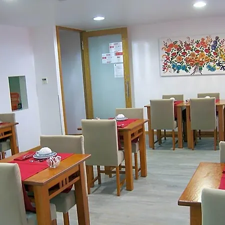 圣塔阿波洛尼娅酒店