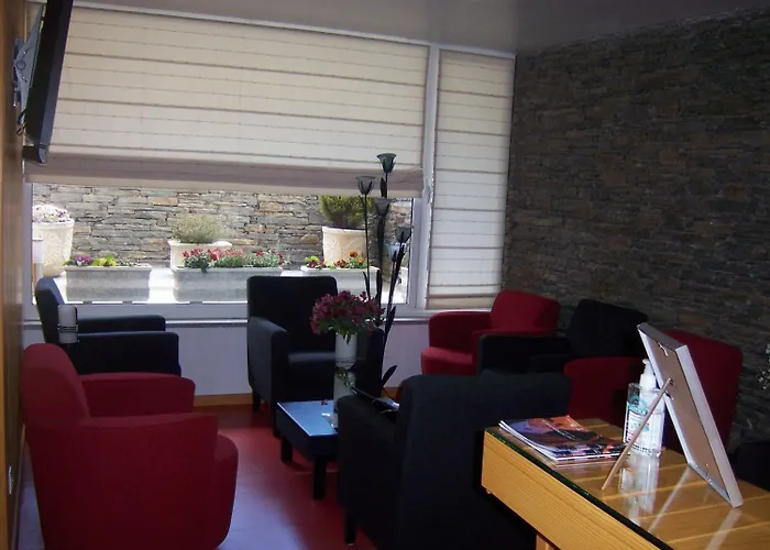 Hotell Santa Apolonia 3*